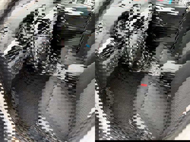 Image BMW SÉRIE X1 18d 2.0 150 Business sDrive GPS Bluetooth Radar AV/AR Régul Clim auto Gtie 1 an